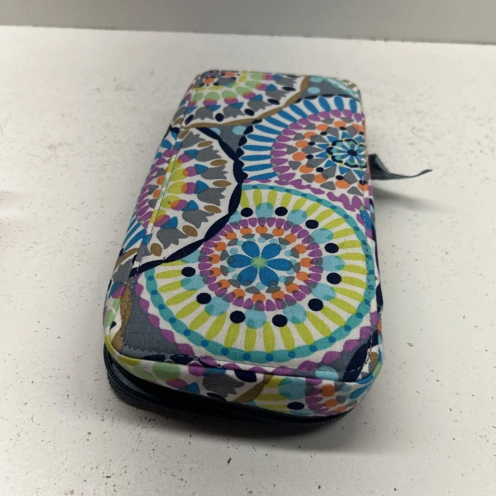 Vera Bradley Hard Shell Jewelry Travel Case Zip Organizer Multicolor Floral